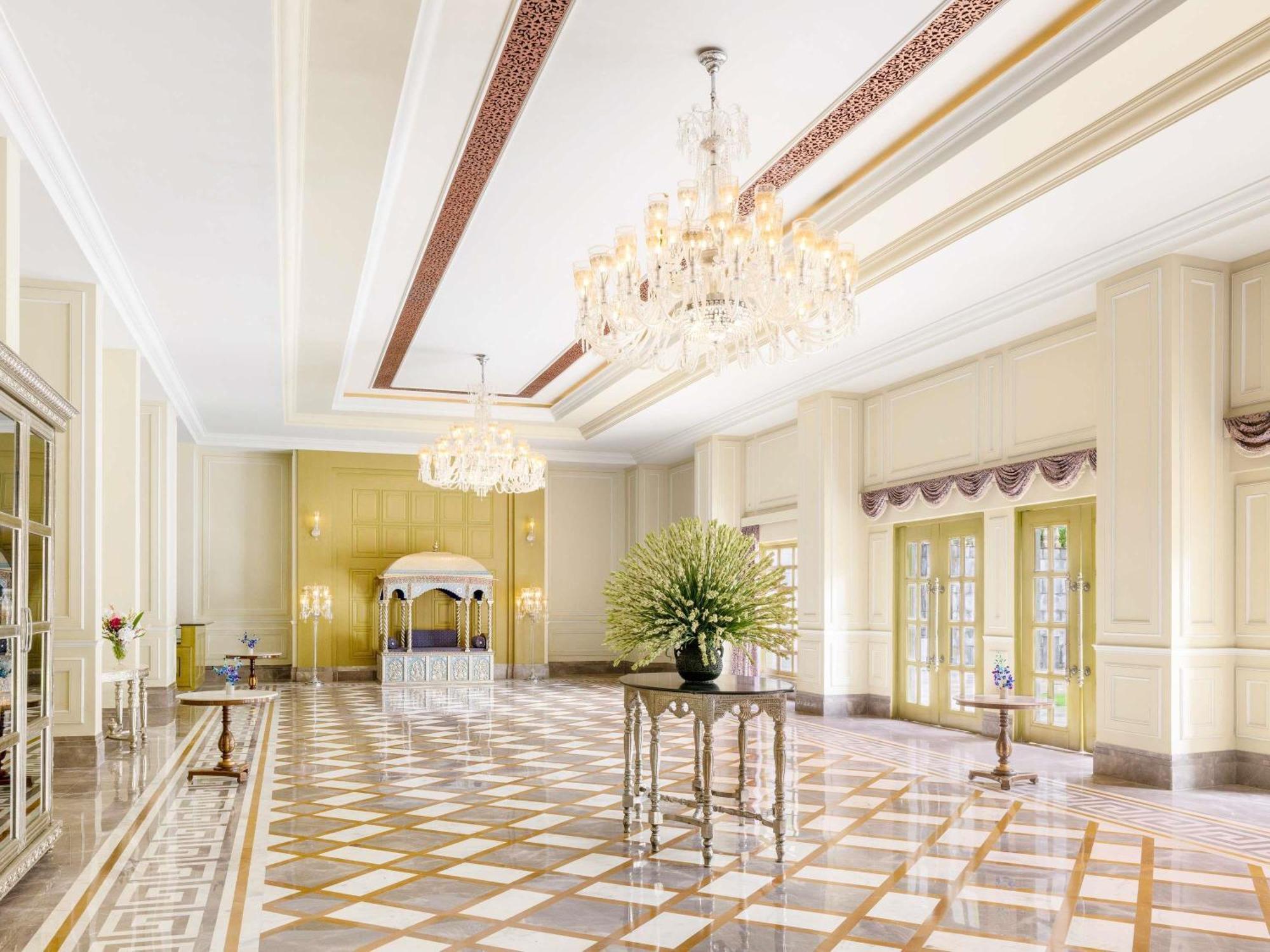 Raffles Resort